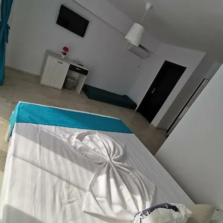 Dan בית הארחה 3*