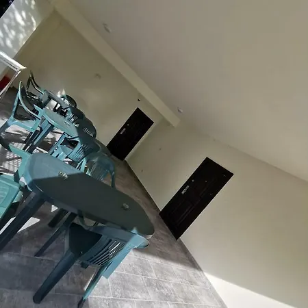 Dan Πανσιόν 3*